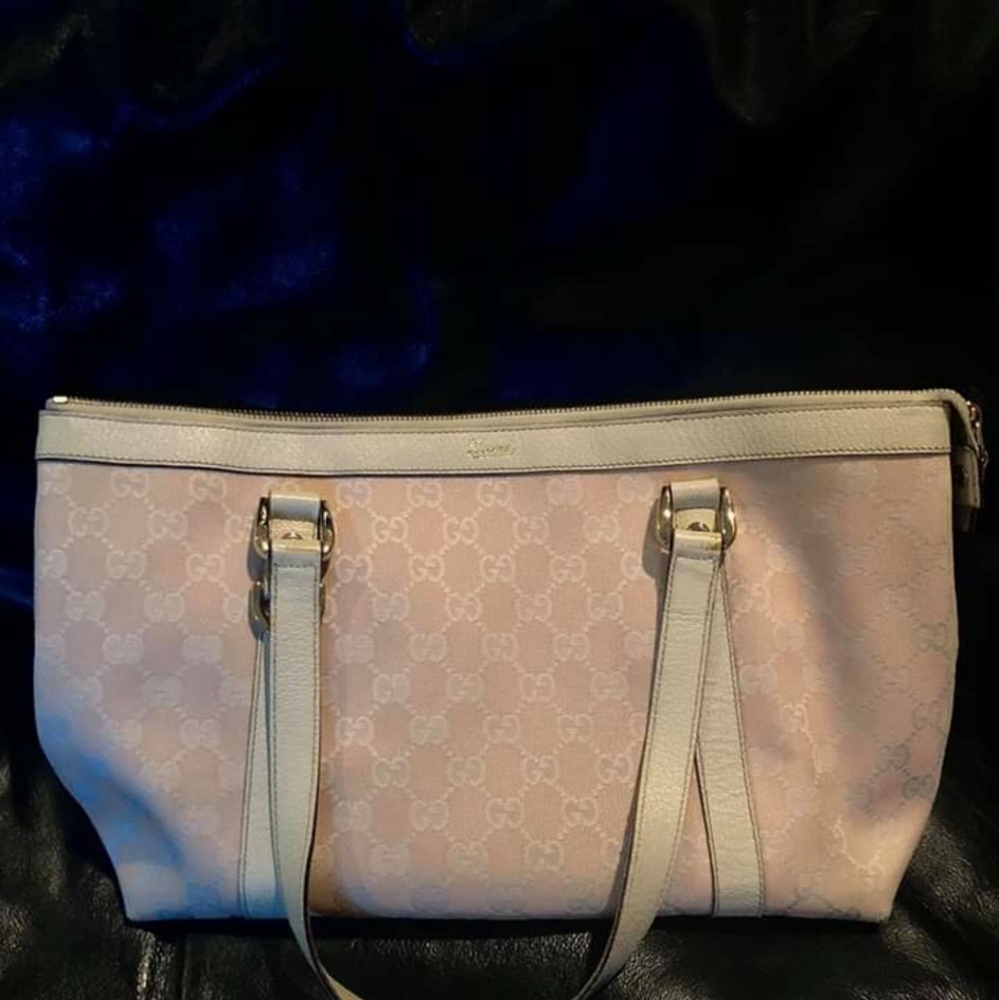 Gucci handbag